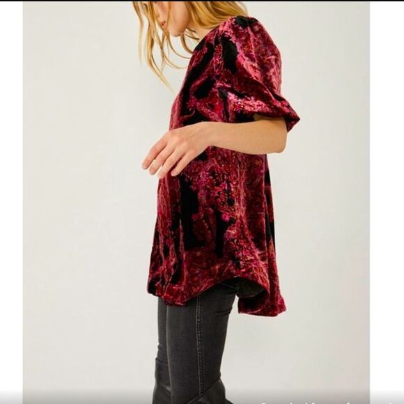 NWT Free People Maye Printed Velvet Tunic / Black Combo - Picture 1 of 8